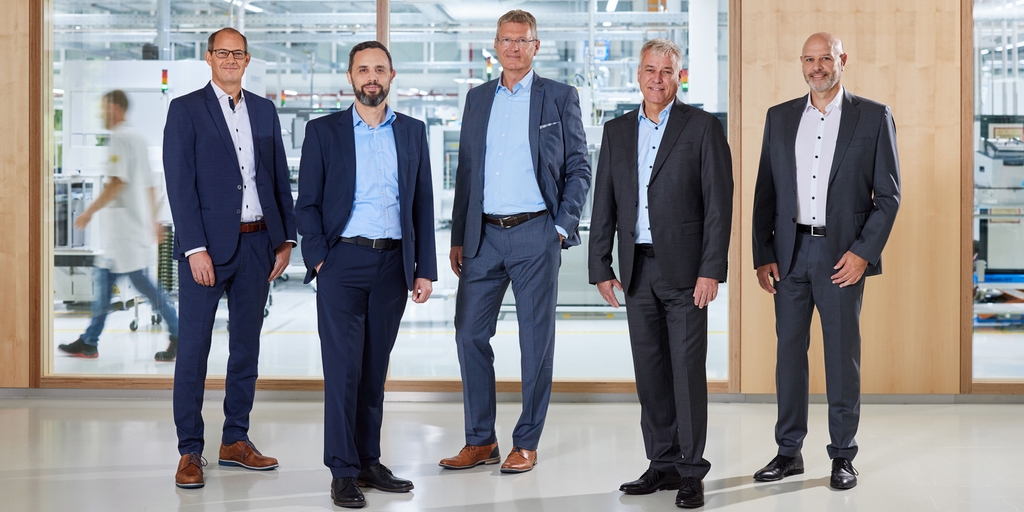 Group picture Managing board Endress+Hauser Level+Pressure