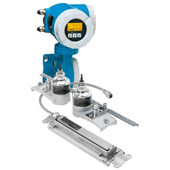 Picture of ultrasonic flowmeter Proline Prosonic Flow 93P for hazardous area installations Picture of ultrasonic flowmeter Proline Prosonic Flow 93P for hazardous area installations